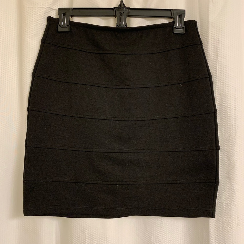 Form Fitted Midi Skirt